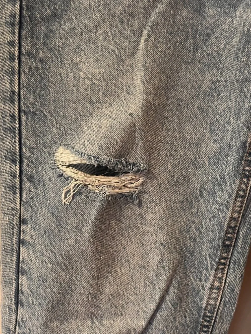 wild fable Tapered Distressed Jeans | Size 4